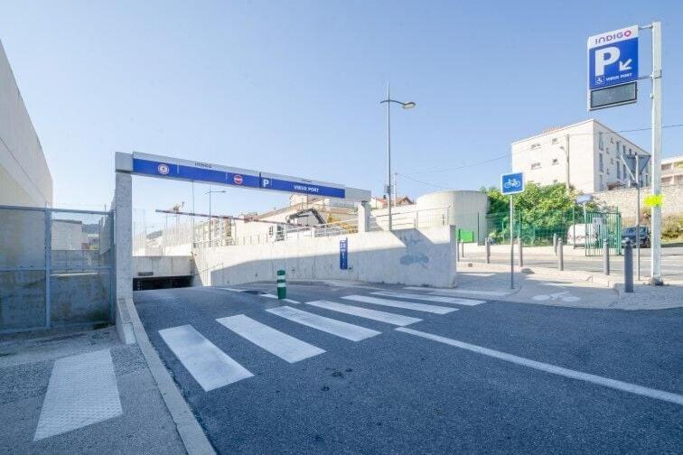 Charmant T3 Sur Jolie Place, Parking Inclus, Clim La Ciotat Extérieur photo