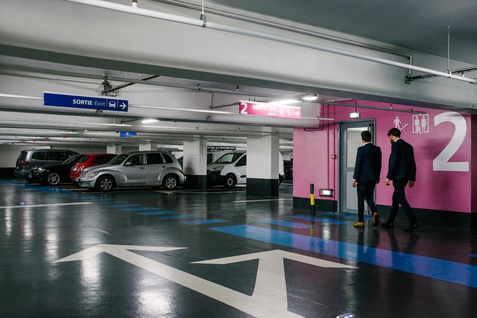 Charmant T3 Sur Jolie Place, Parking Inclus, Clim La Ciotat Extérieur photo